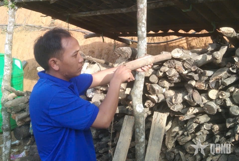 Những người gieo mầm tin yêu vững bước theo Đảng - Bài 2: Nông Văn Vàng - người giữ an ninh, bình yên xóm nhỏ